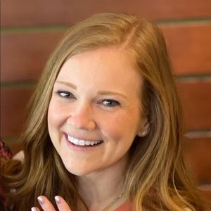 Meet your Posher, Elizabeth